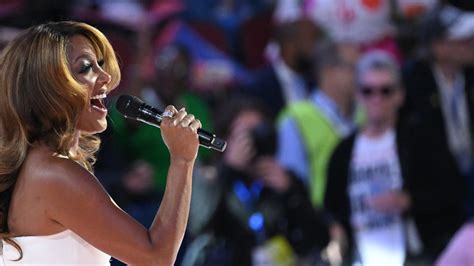 DNC Night 1: Mickey Guyton, Jason Isbell, but no James Taylor : .